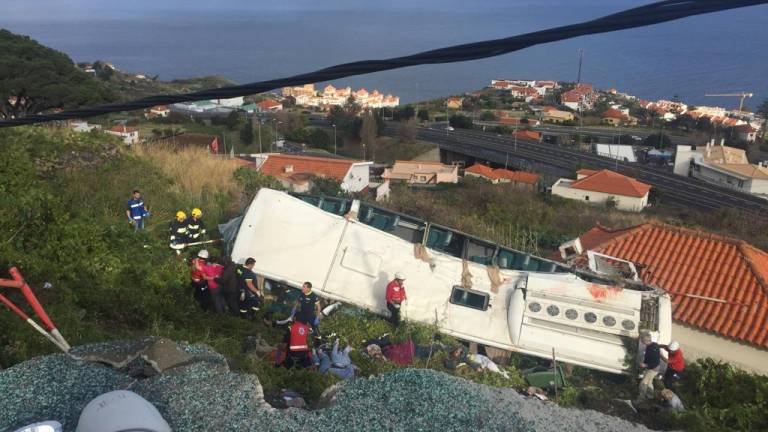 Acidente na Madeira: O que se sabe e o que falta saber sobre o acidente