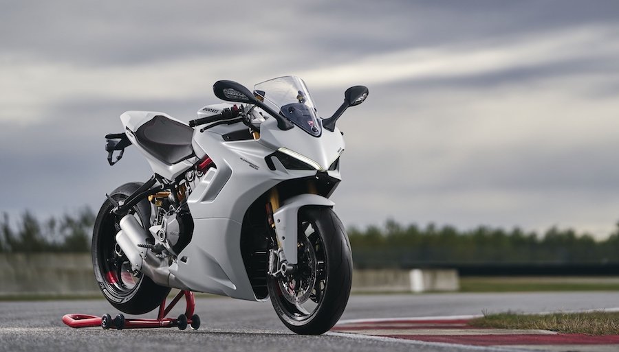 Updated Ducati SuperSport 950 Gets Panigale-Inspired Facelift