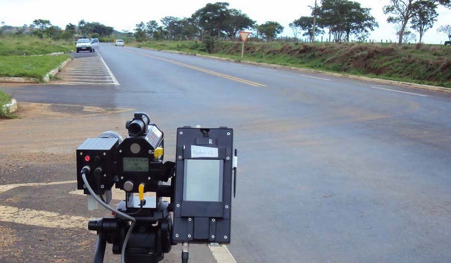 Novos radares da GNR detetam velocidade de carros até dois quilómetros