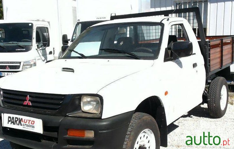 1997' Mitsubishi L200 4X4 2 Lugares para venda. Vila Nova